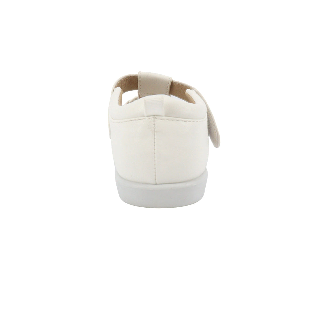Sandalias Fiorella color blanco para infante