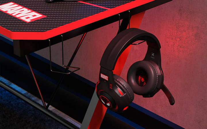 Marvel Spider-Man Gaming desk red/black