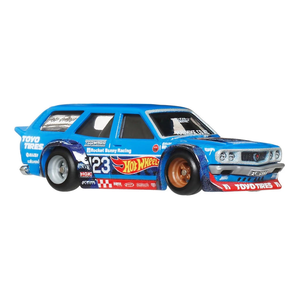 Hot Wheels Premium Mad Mike Mazda RX-3 Wagon Remorque.
