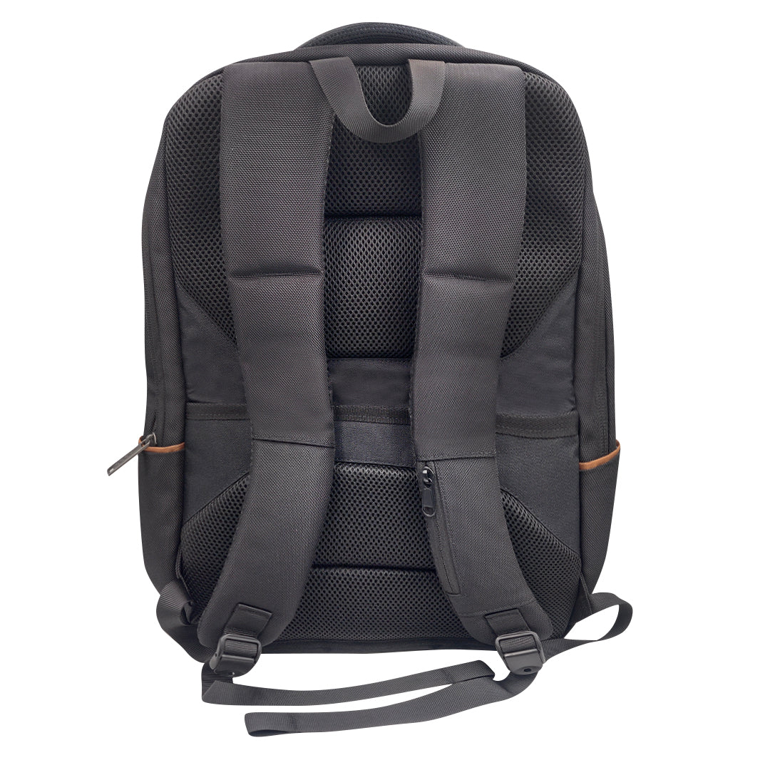 Mochila Roberto color negro
