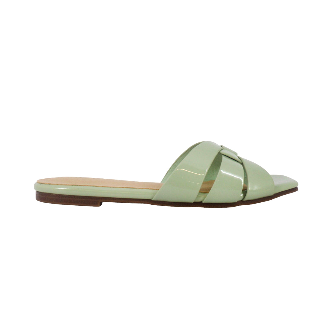 Sandalias slip on Dariana color verde para mujer
