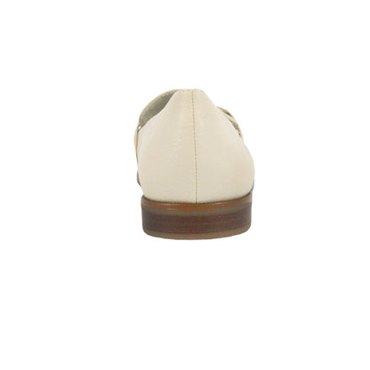 Mocasines Nestle color blanco para mujer