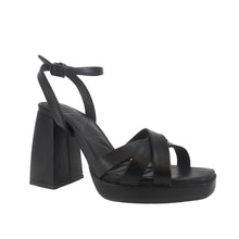Sandalias de tacón Karma color negro