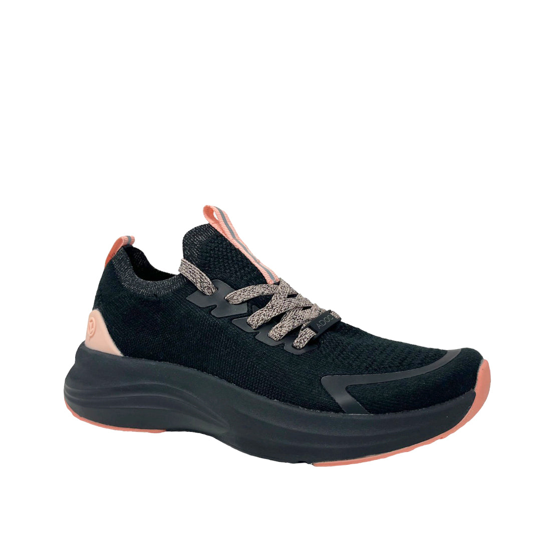 Tennis deportivos Khai para mujer color negro