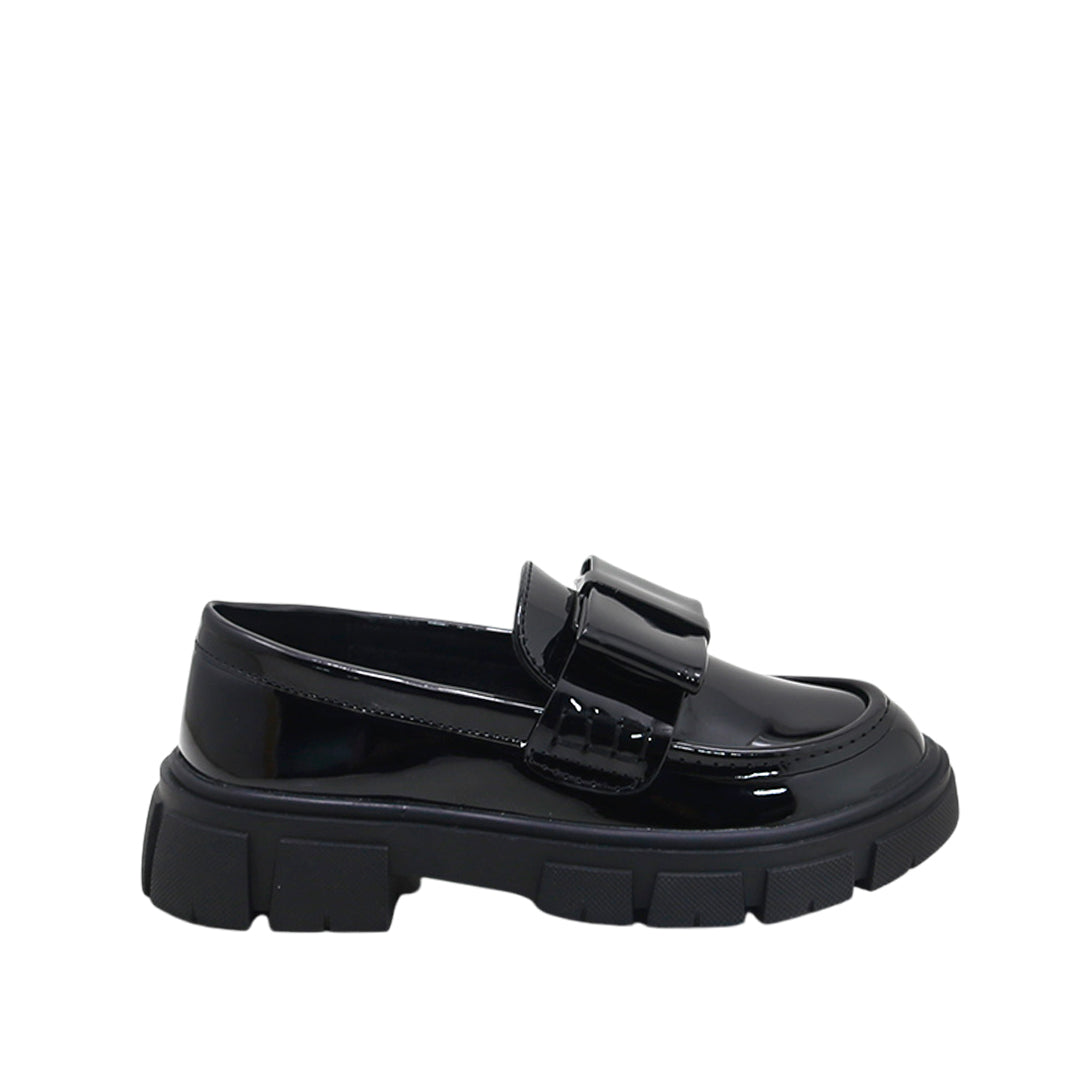 Mocasines Cassie para niña color negro