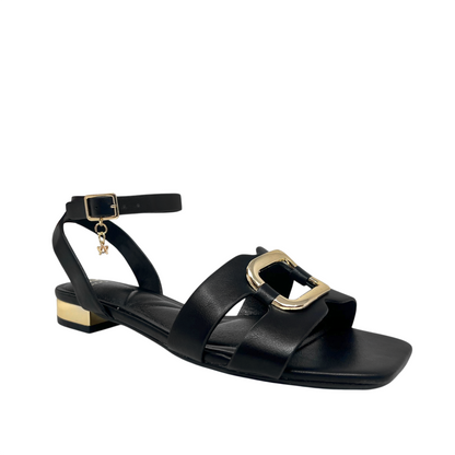 Sandalias flats Janee para mujer color negro