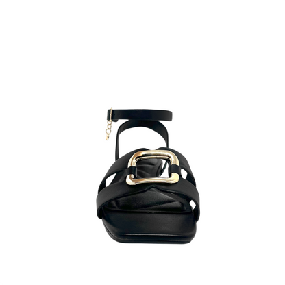Sandalias flats Janee para mujer color negro