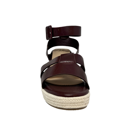 Sandalias Casey para mujer color vino
