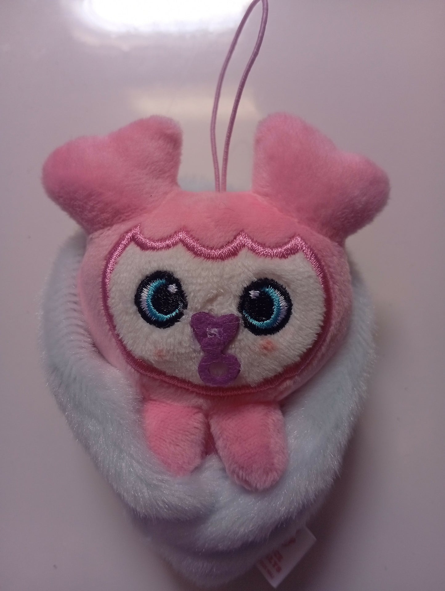 TWICE - BABY LOVELY LLAVERO