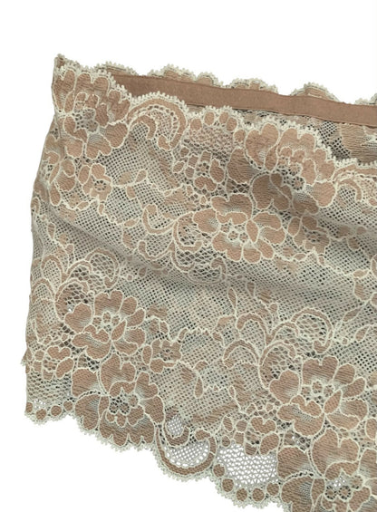 Panty nude y blanco de encaje Talla L