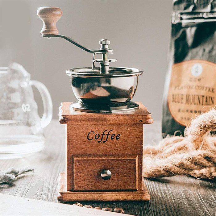 Molino de madera para café
