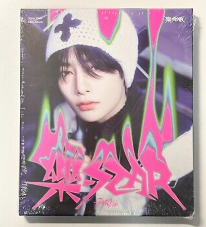 STRAYKIDS - ROCK STAR