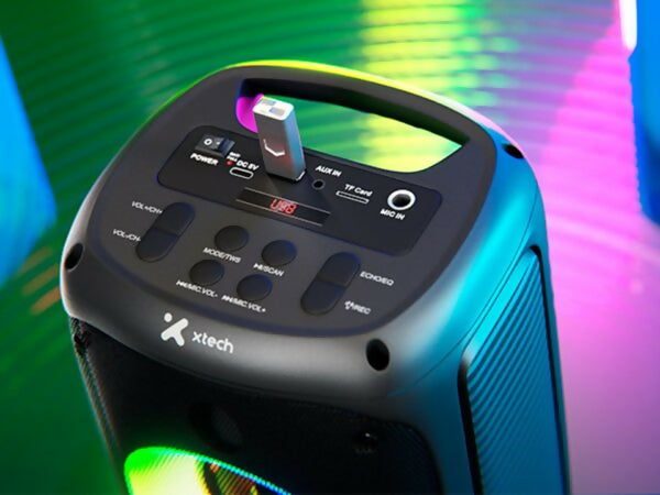 SonicBloom Portable Wlss Speaker w lights and mic XTS-