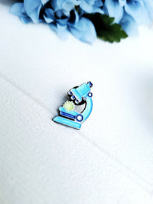 Pin Microscopio