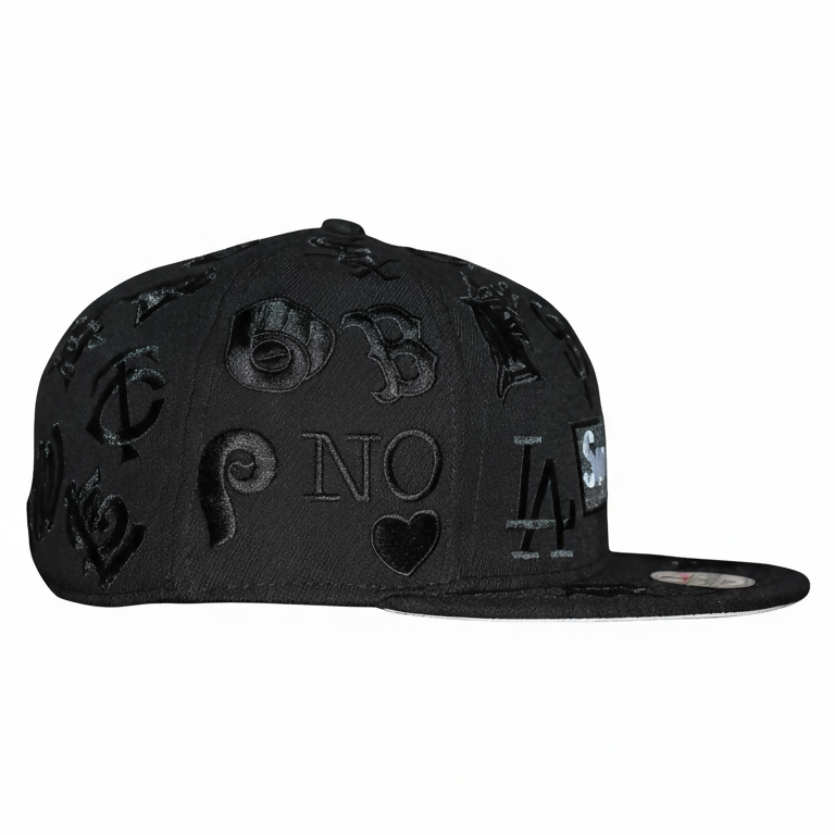 Gorra Supreme x MLB All Over 59FIFTY – White on Black Edition