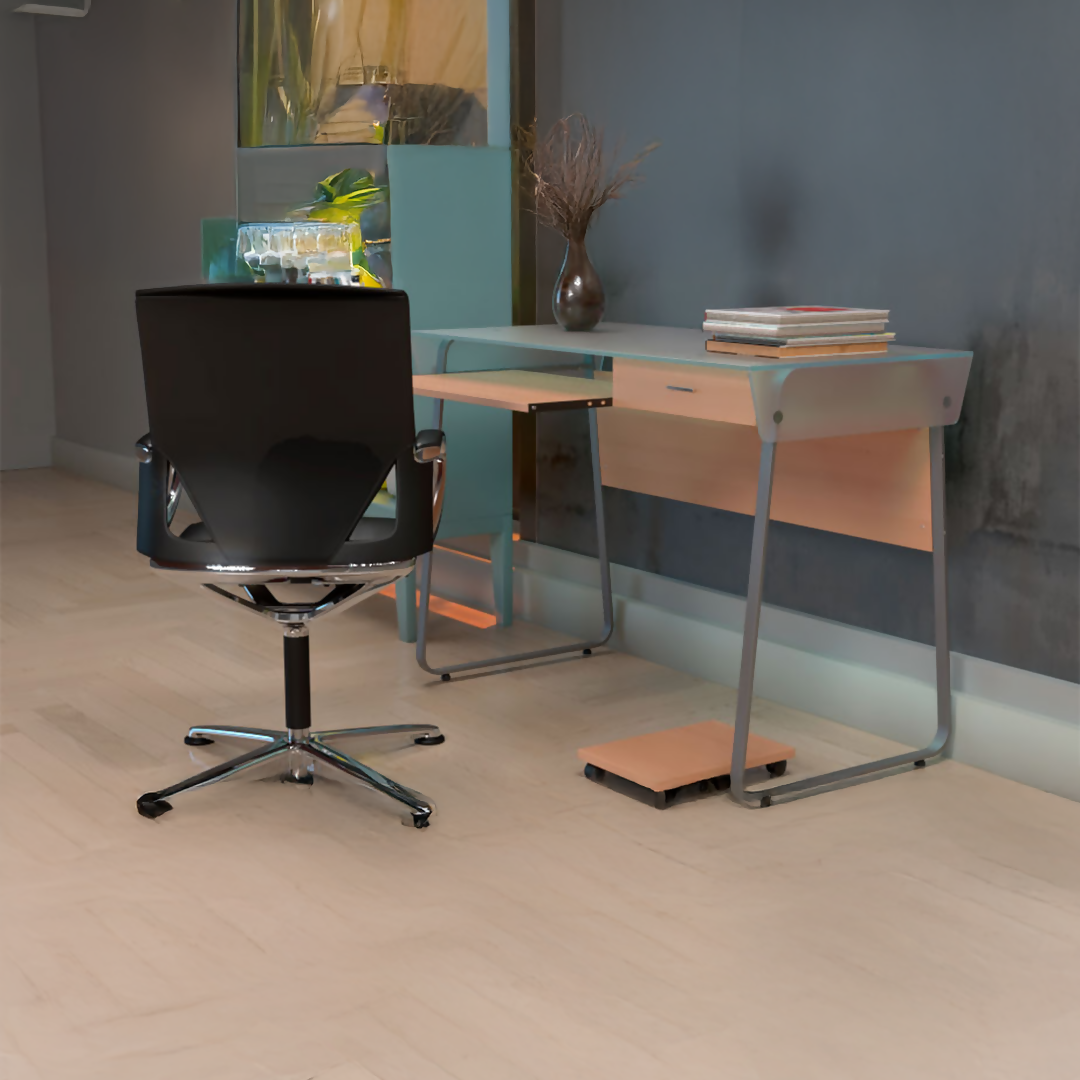 Glass-top computer desk Sgl Lvl Sycamore