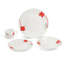 Set de platos cerámicos con flores rojas