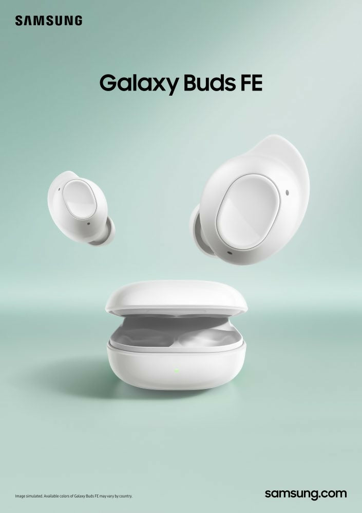 003-kv-product-galaxy-buds-fe-white-1p-e1699654977264