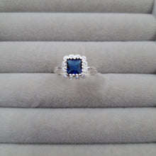 ANILLO CUADRAD0 AZUL PLATAS925