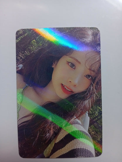 TWICE - HOLOGRAM PHOTOCARD (BETWEEN 1&2)