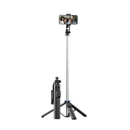 Xtech selfie stick 4.3 ft ex tripod and wlss shutterXSS-211